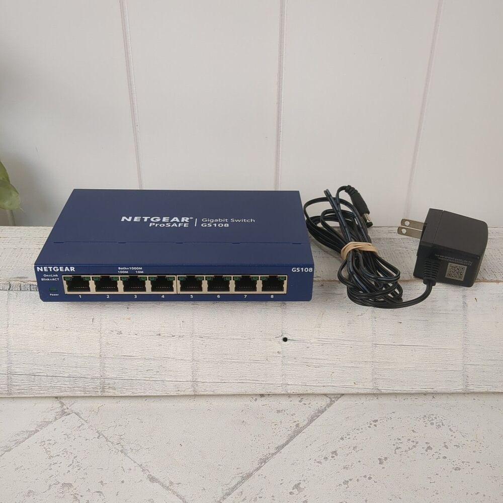 NETGEAR ProSAFE 8-Port Gigabit Ethernet Switch GS108v4 w/ Power Supply